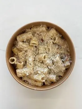 Plato de S'Ambosta Obrador, comida para llevar en Es Mercadal, Menorca (5)